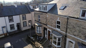 Elgin cottage